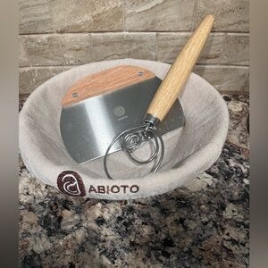 Bread Making Set with Natural Wood Handle